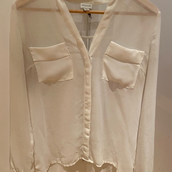 White Blouse from Dynamite, size MEDIUM, great condition. 👚 - Picture 1 of 4